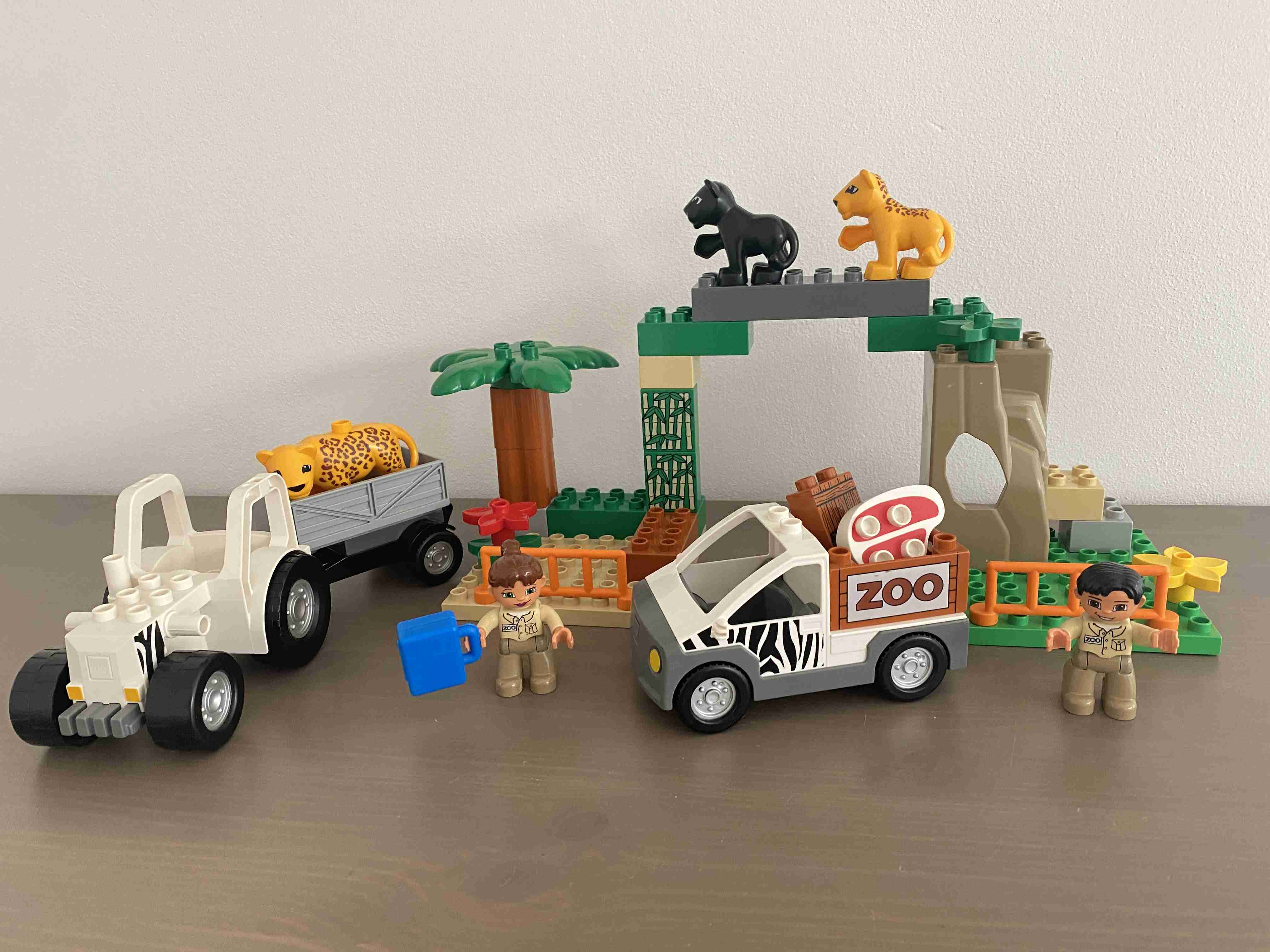 Lego Duplo 4971 - Vozidla a ZOO