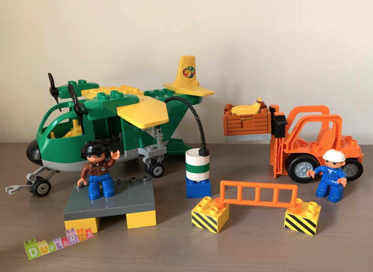 Lego Duplo 5594 - Nákladní letadlo - Letiště