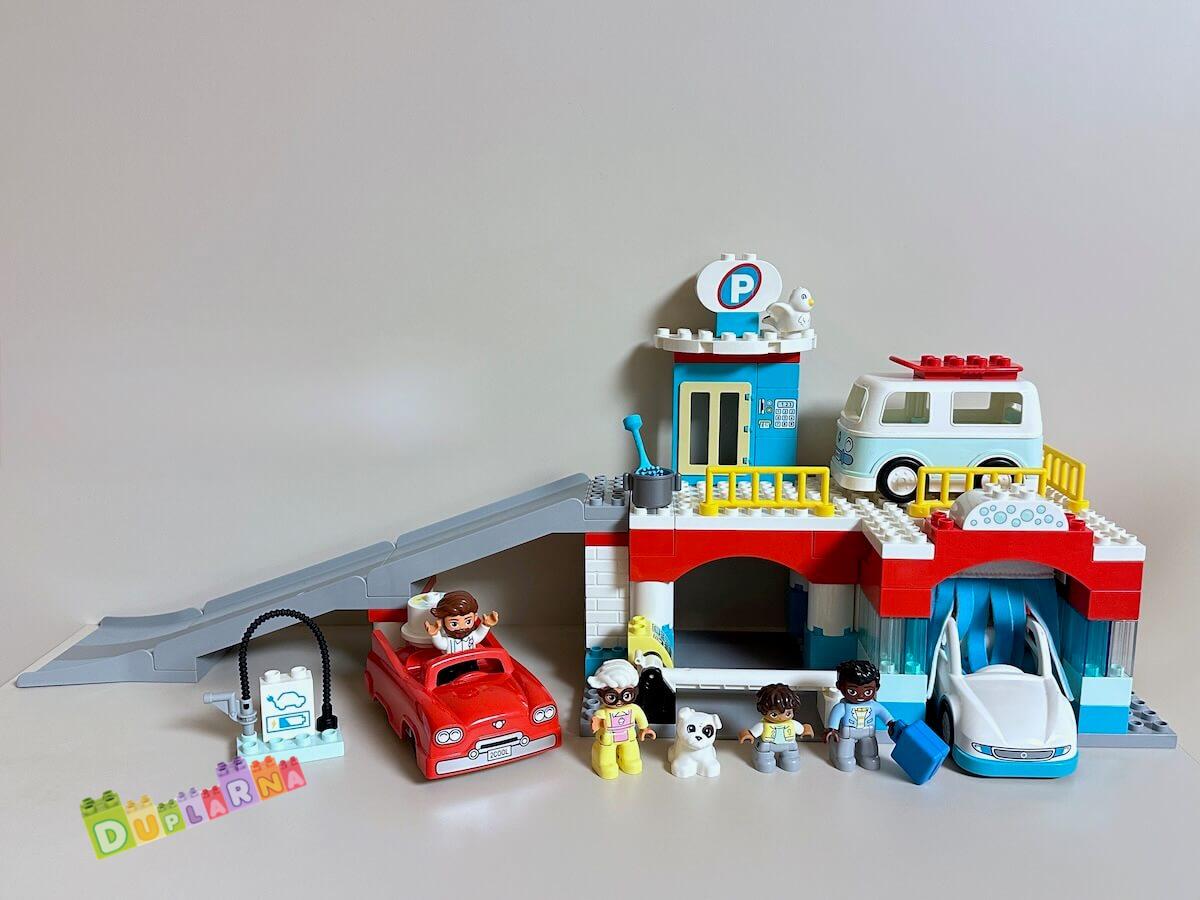 Lego Duplo 10948 - Garáž a myčka aut