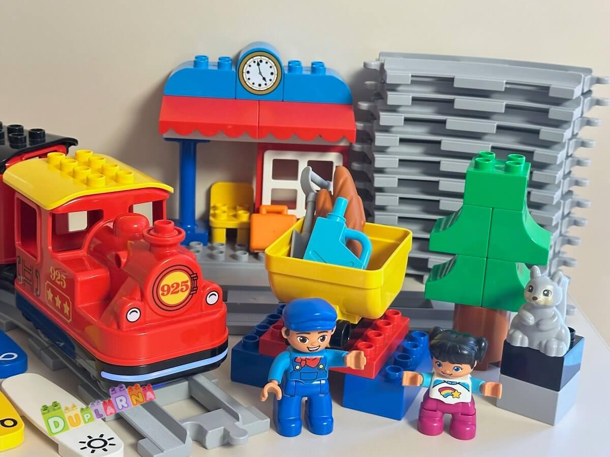 Lego Duplo 10874 - Parní vláček