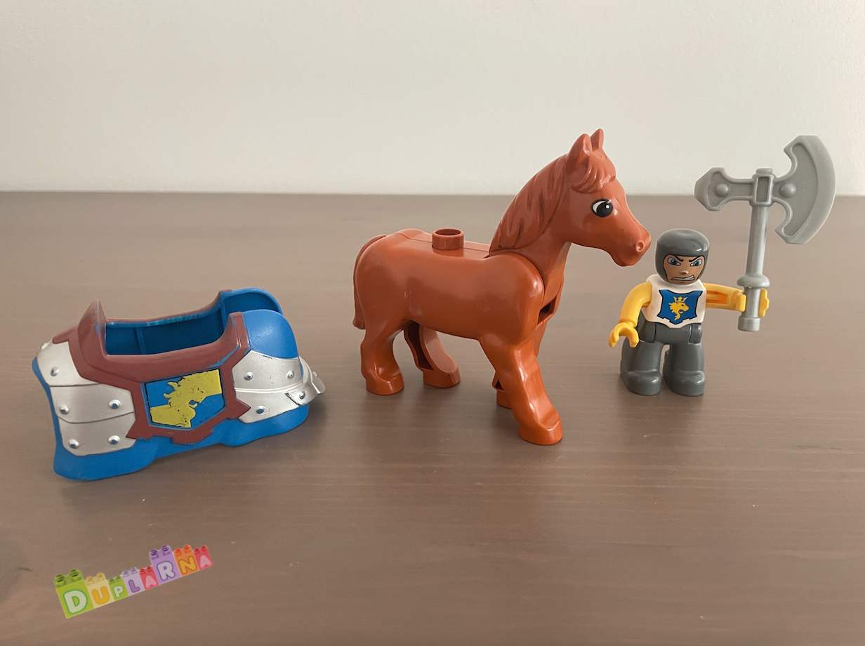 Lego Duplo Rytíř na koni