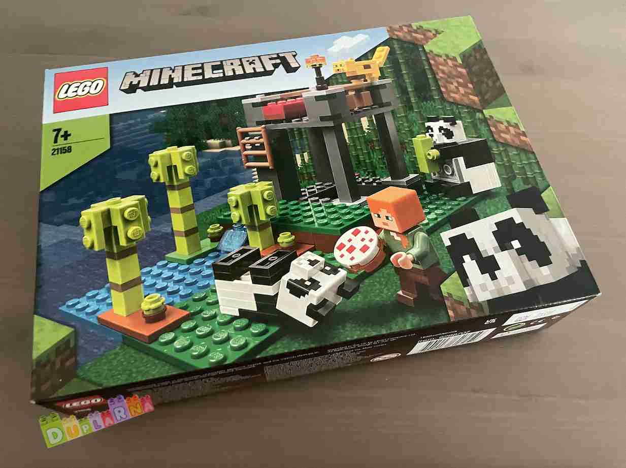 Lego Minecraft 21158 - Pandí školka