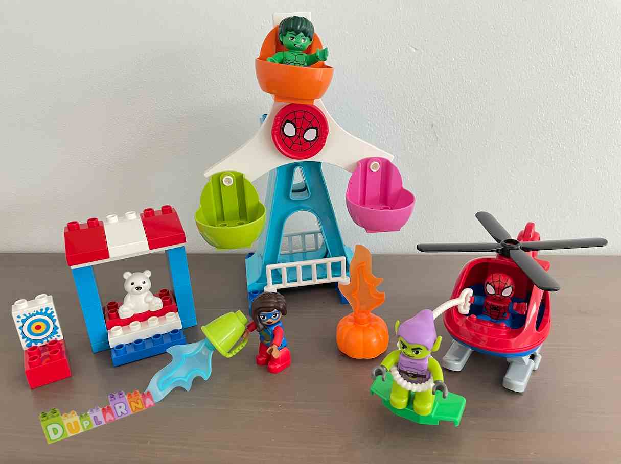 Lego Duplo 10963 - Spider-Man a přátelé: Dobrodružství na pouti