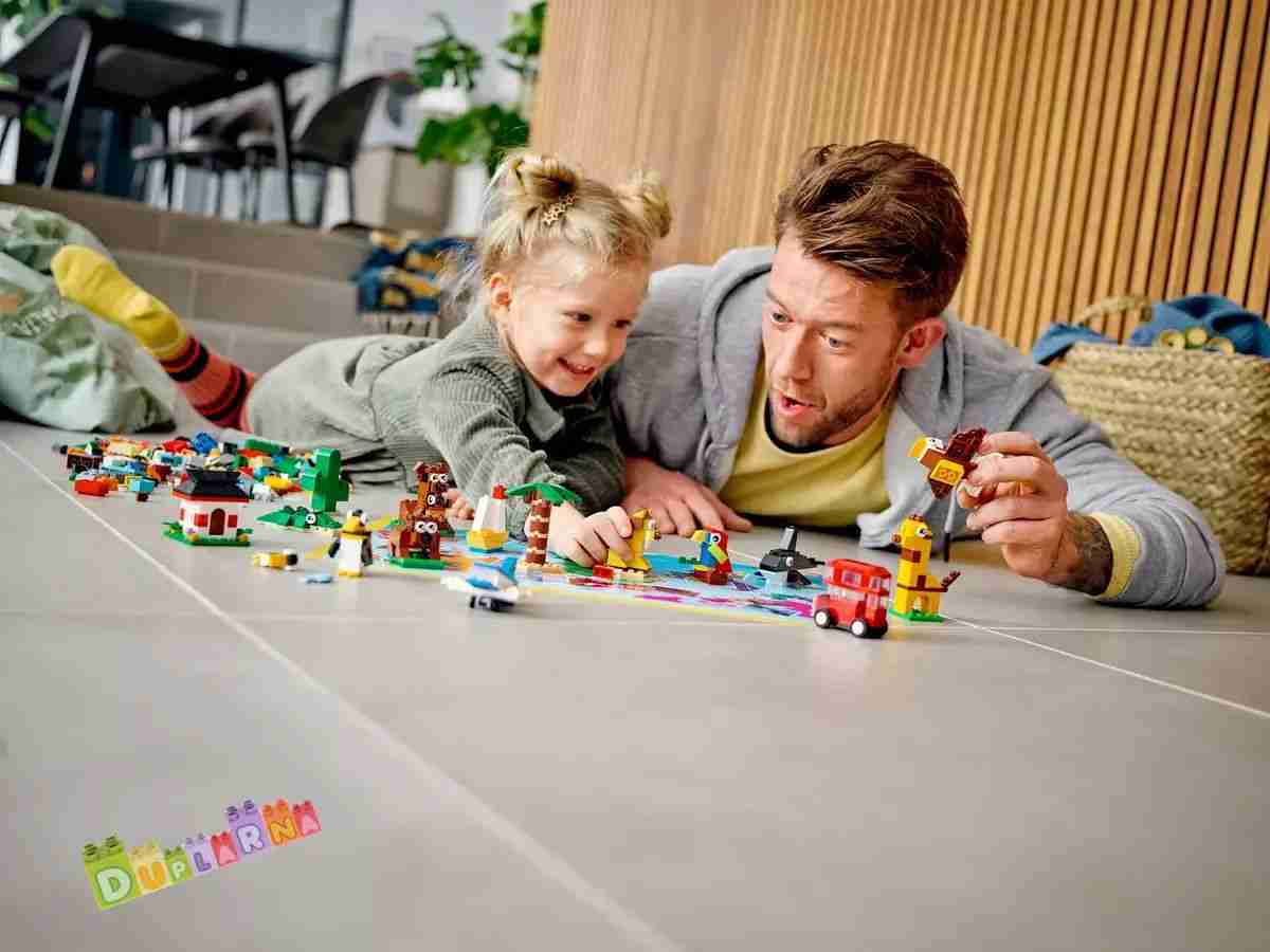 Lego Classic 11015 - Kreativní box / Cesta kolem světa