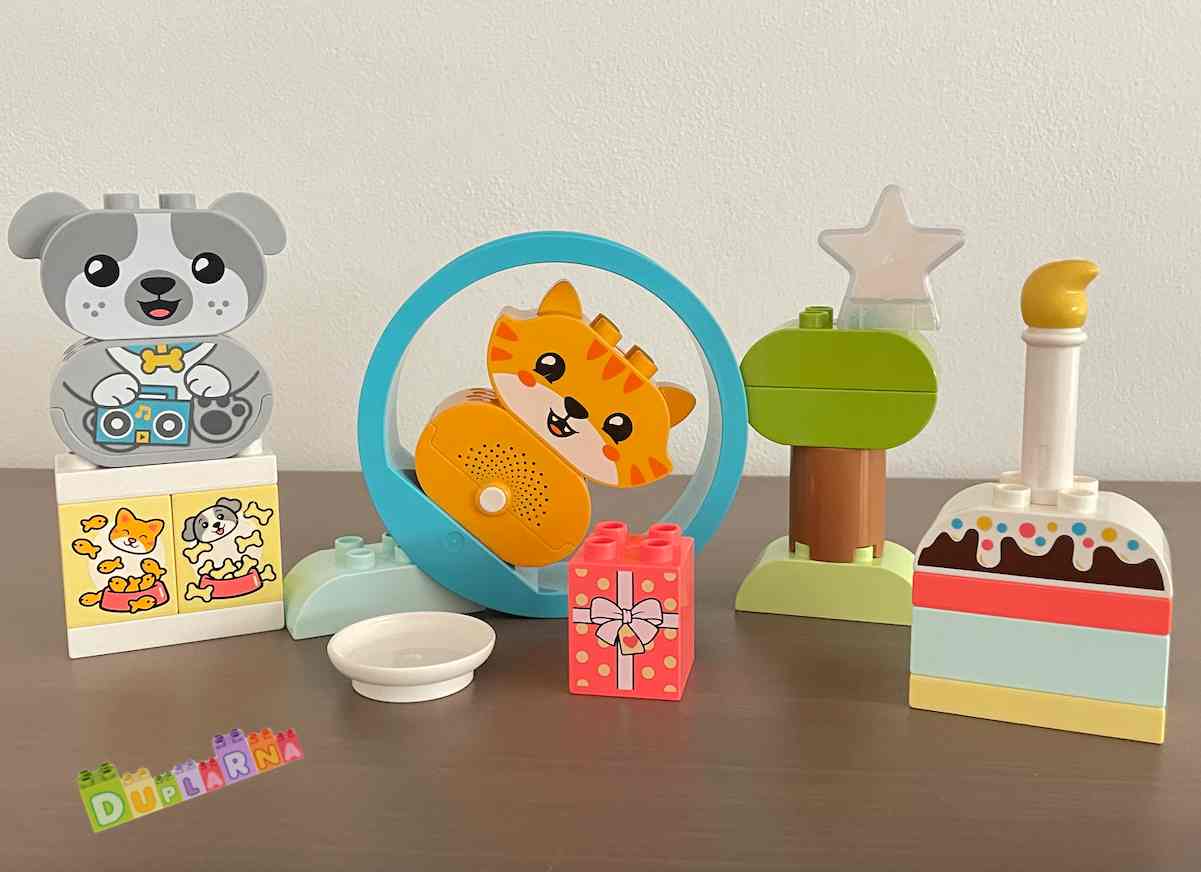 Lego Duplo 10977 - Moje první štěňátko a koťátko vydávající zvuky