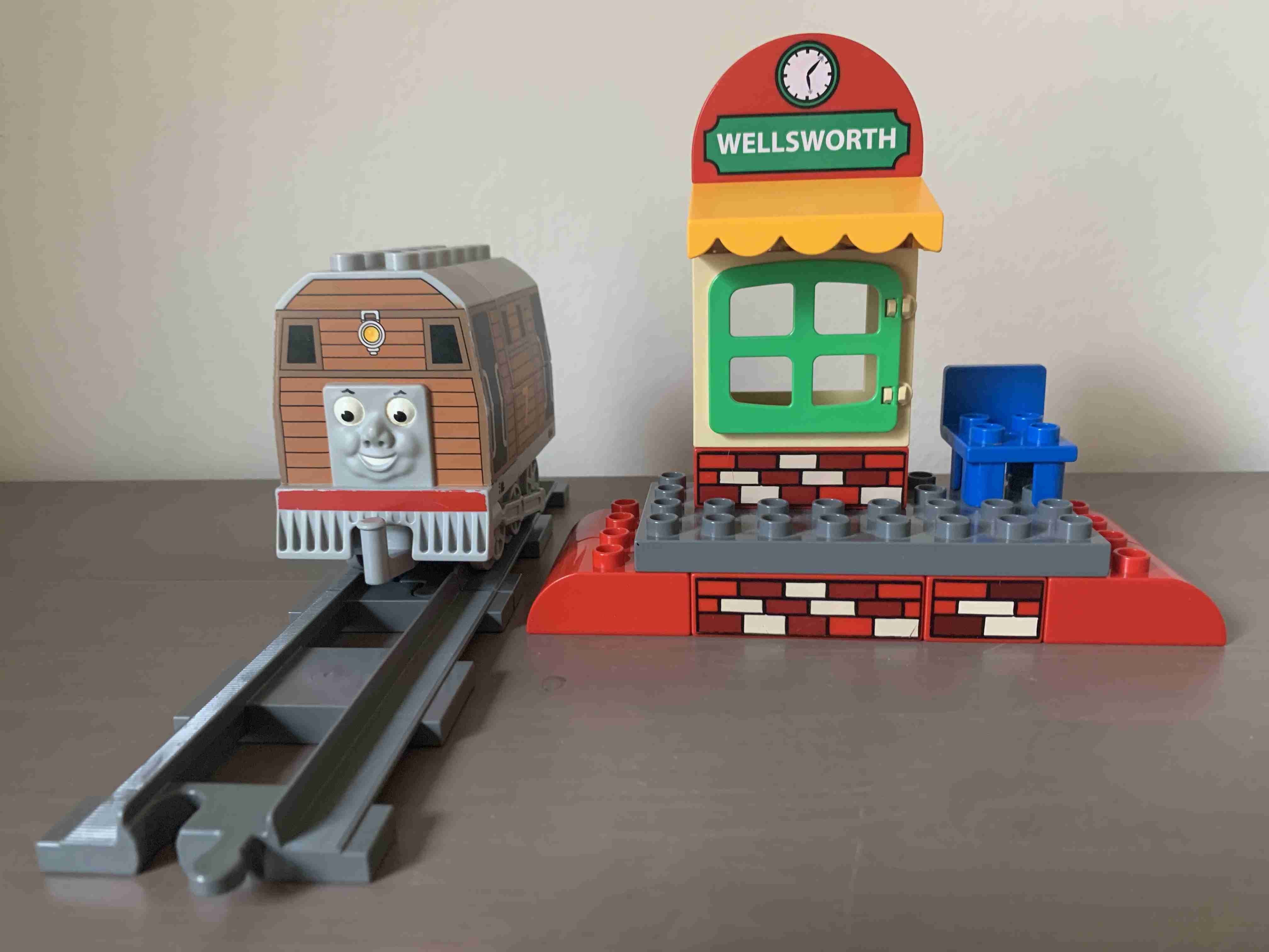 Lego Duplo 5555 - Mašinka Tomáš - Toby