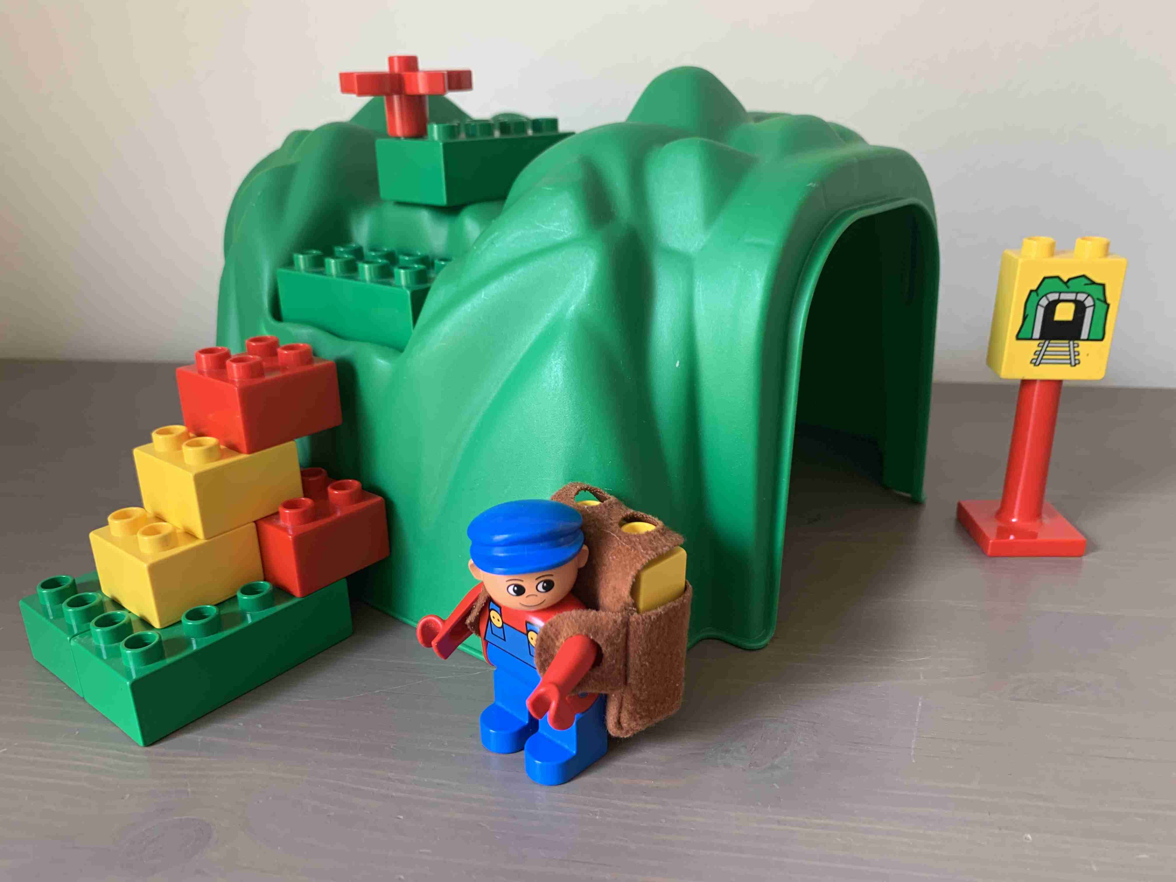 Lego Duplo 2938 - Tunel pro vlaky