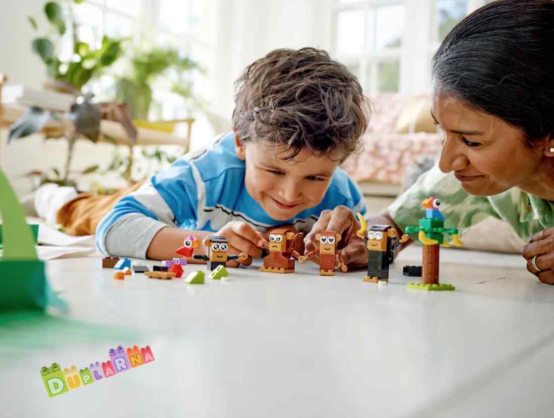 Lego Classic 11031 - Kreativní zábava s opicemi