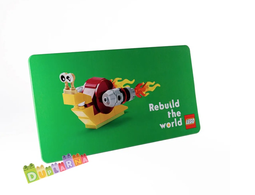 Lego VIP 5007158 - Plechová cedule / Rebuild the World