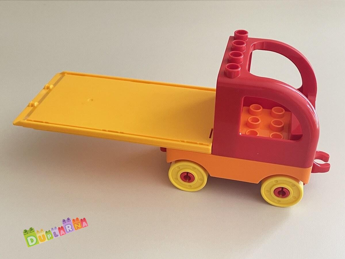 Lego Duplo - Auto s rampou