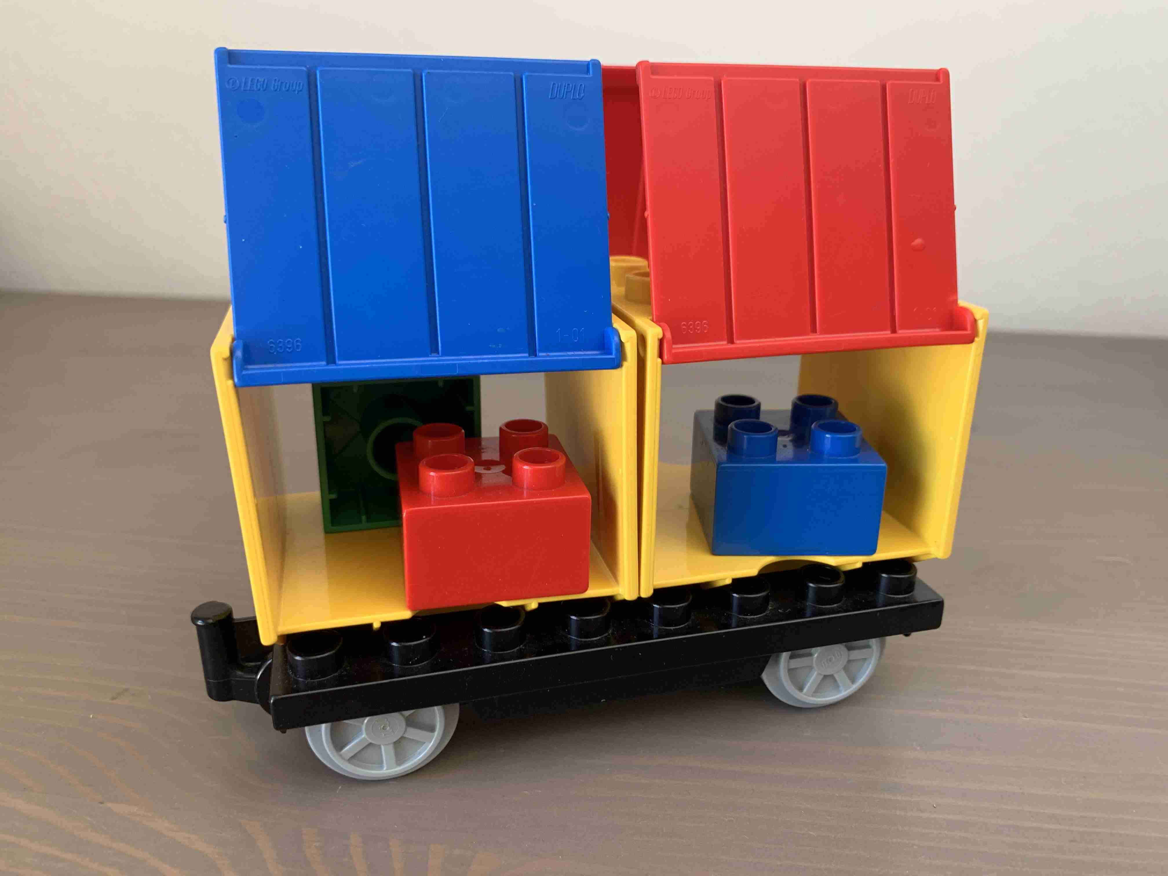Lego Duplo Vagon nákladní pro vlak