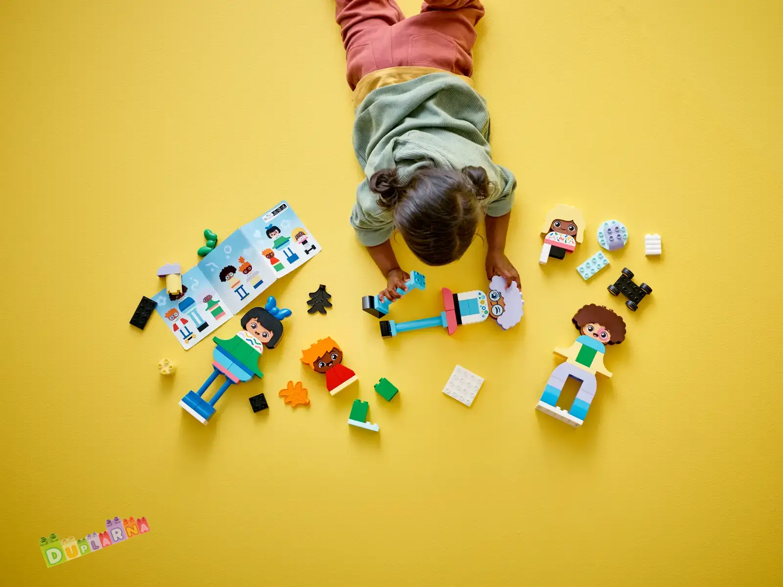 Lego Duplo 10423 - Sestavitelní lidé s velkými emocemi