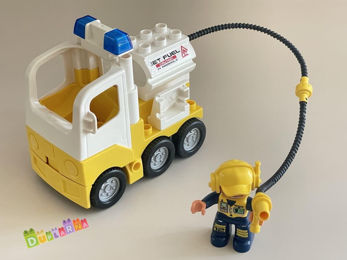 Lego Duplo 7842 - Letištní tankovací cisterna