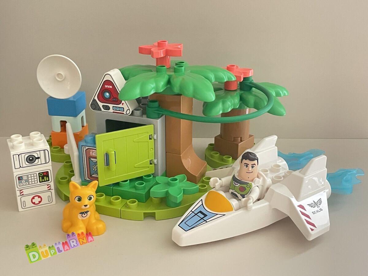 Lego Duplo 10962 - Toy Story - Mise Buzze Rakeťáka