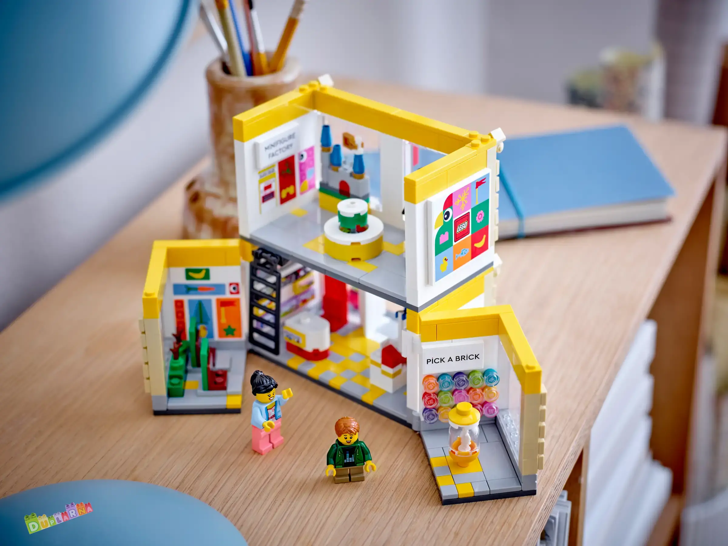 Lego 40574 - Prodejna LEGO