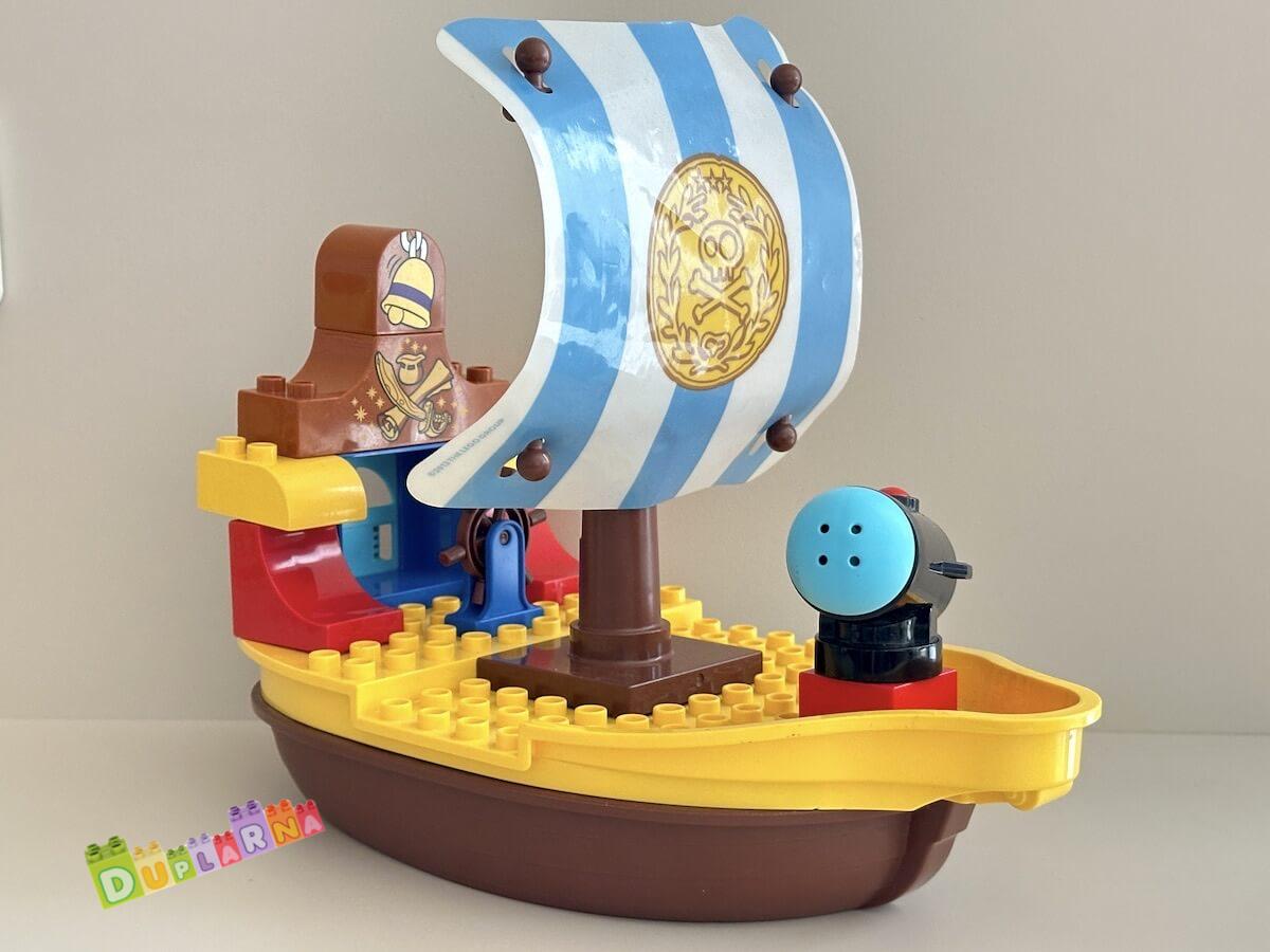 Lego Duplo - Jakeova Pirátská Loď Bucky