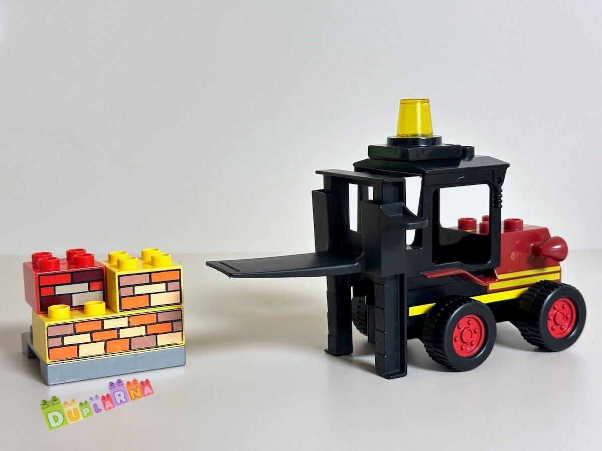 Lego Duplo 3298 - Vysokozdvižný nakladač Sumsy - Bořek stavitel