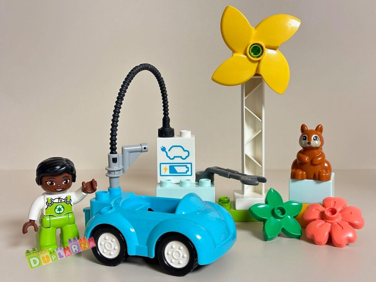 Lego Duplo 10985 - Větrná turbína a elektromobil