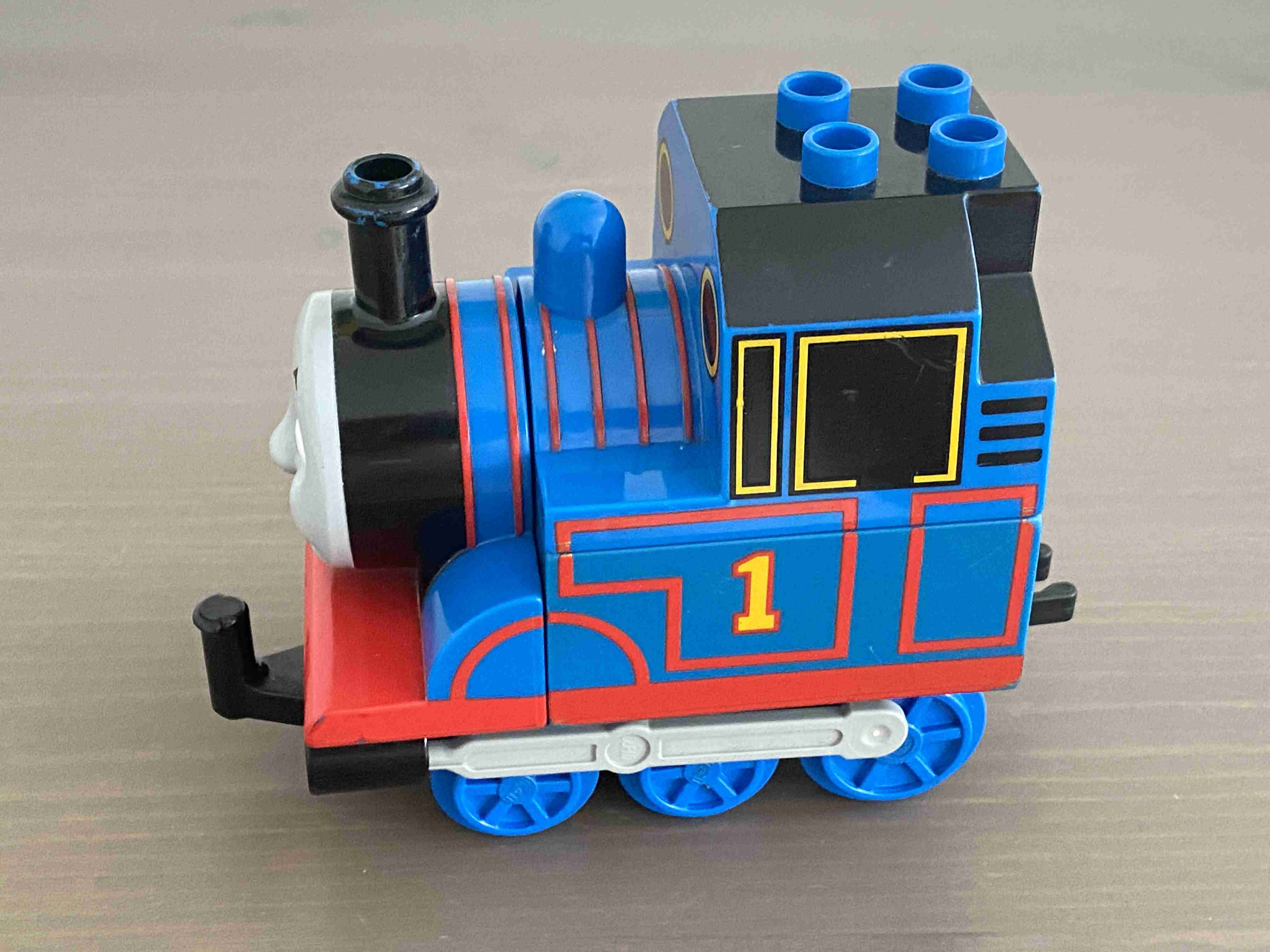 Lego Duplo - Mašinka Tomáš