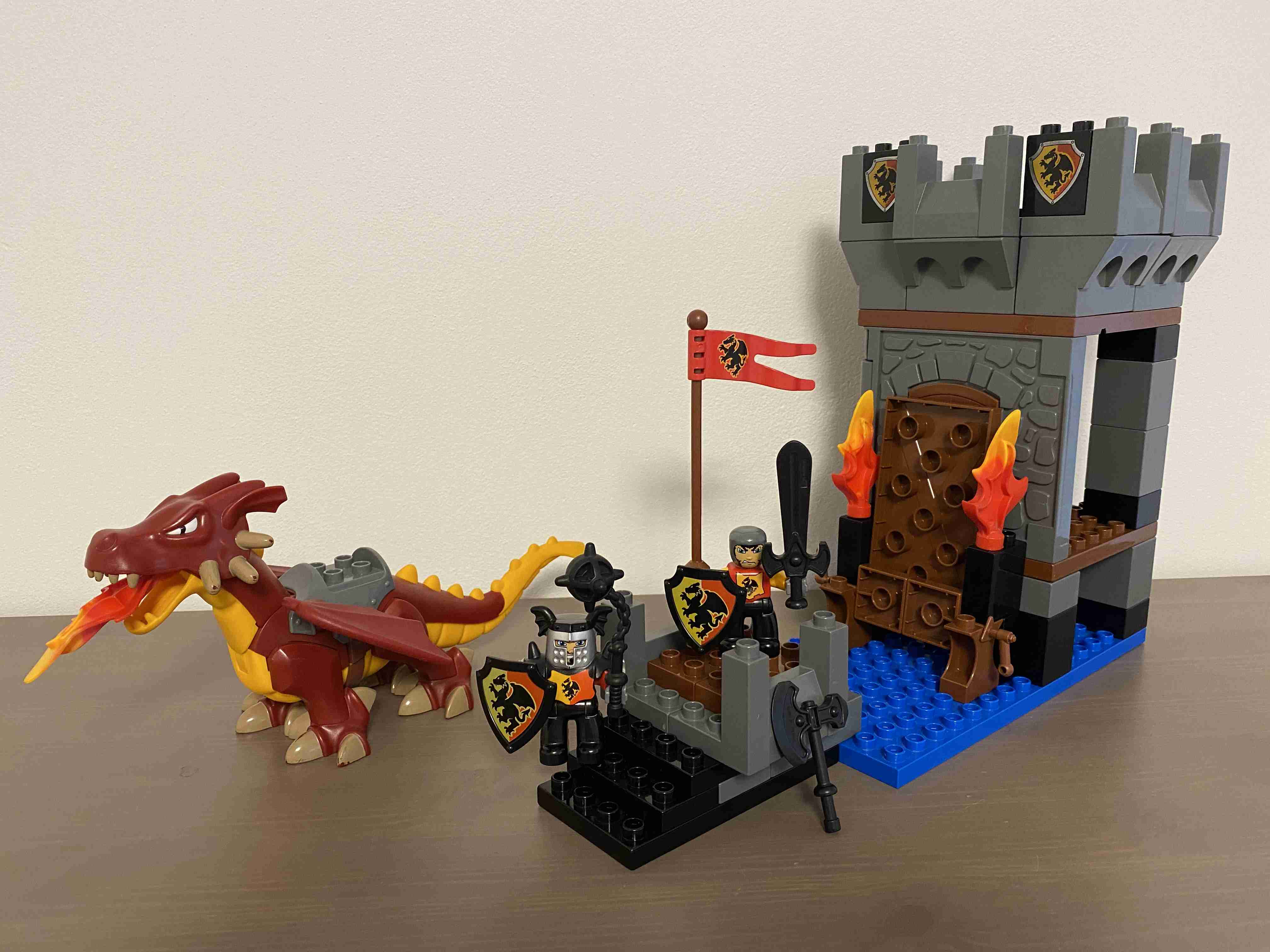 Lego Duplo 4776 Dračí věž - hrad s velkým drakem