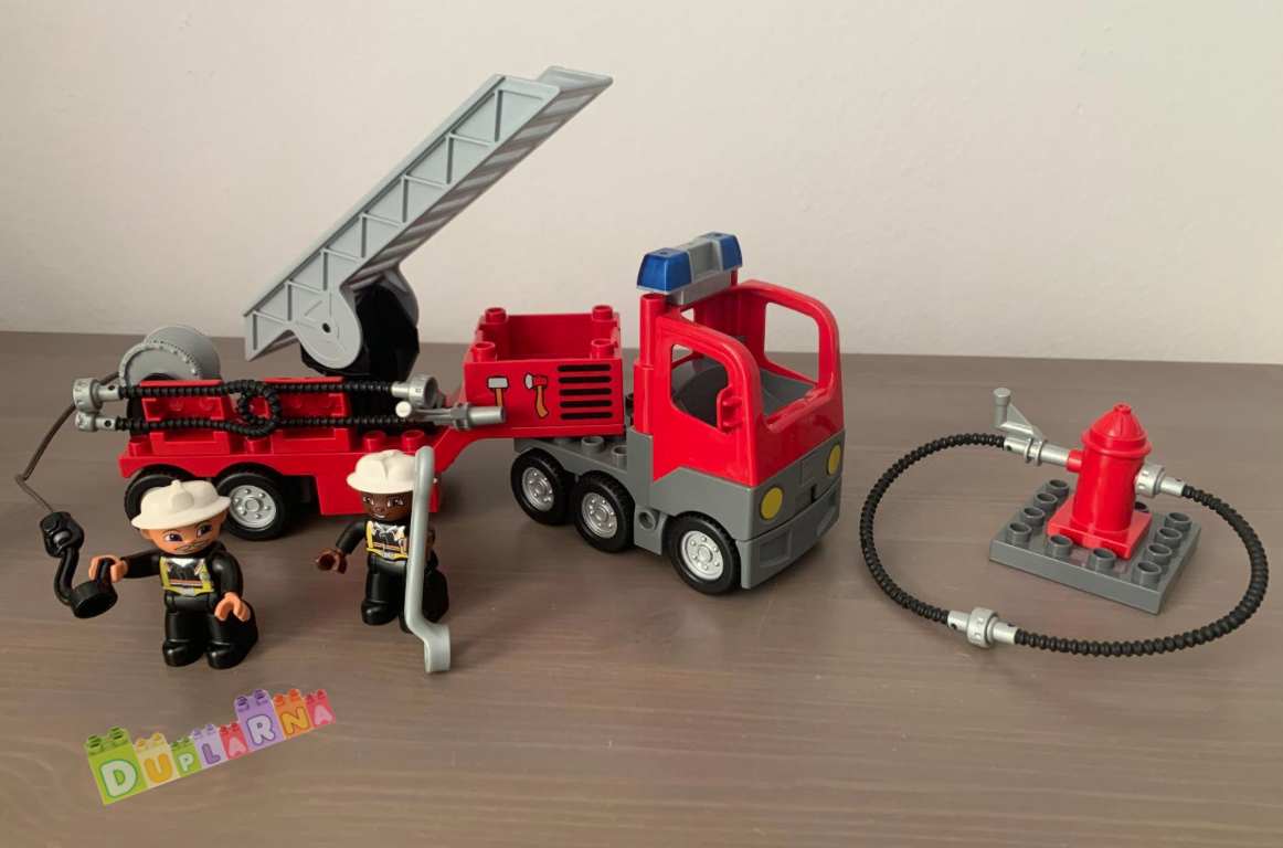 Lego Duplo 4681 - Hasičské auto / Hasiči