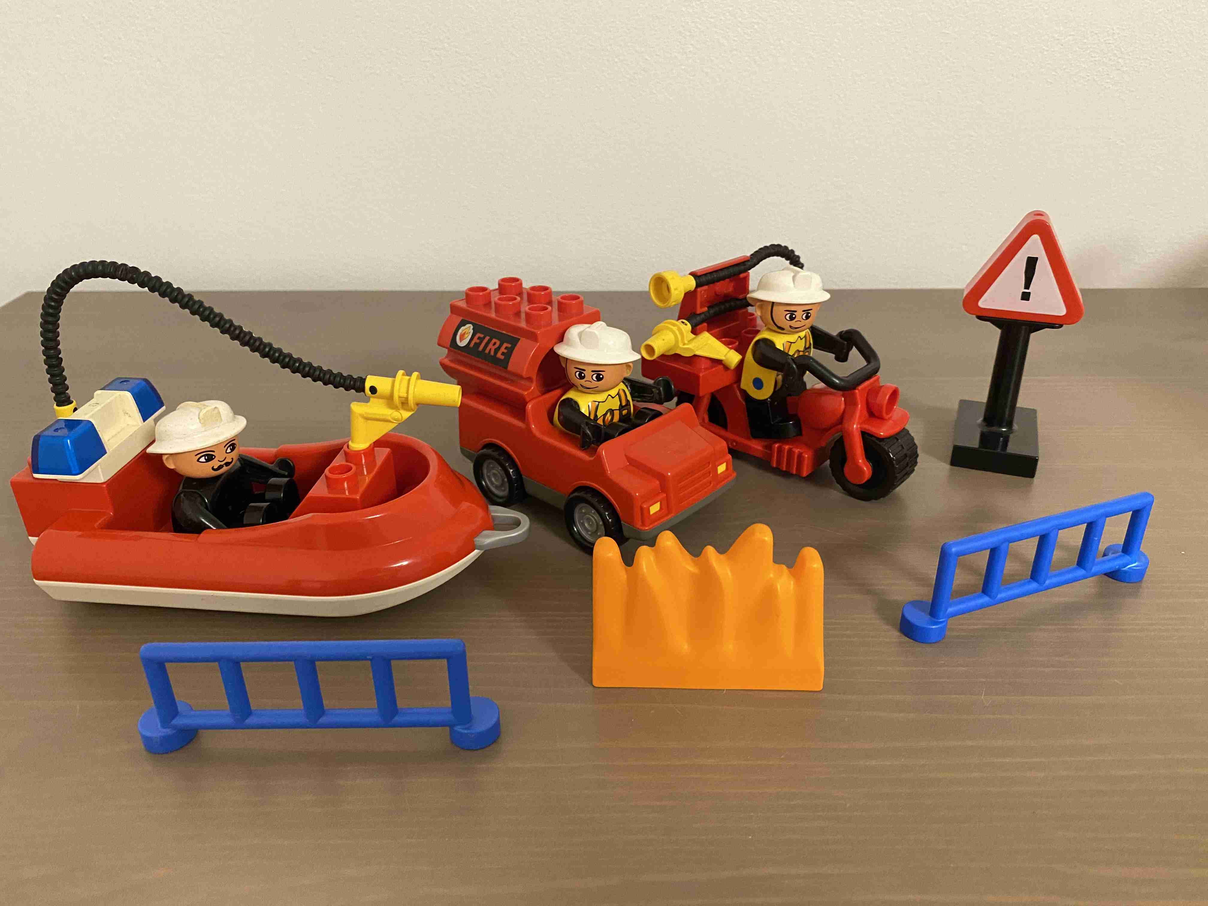 Lego Duplo 3657 - Explore - Hasiči