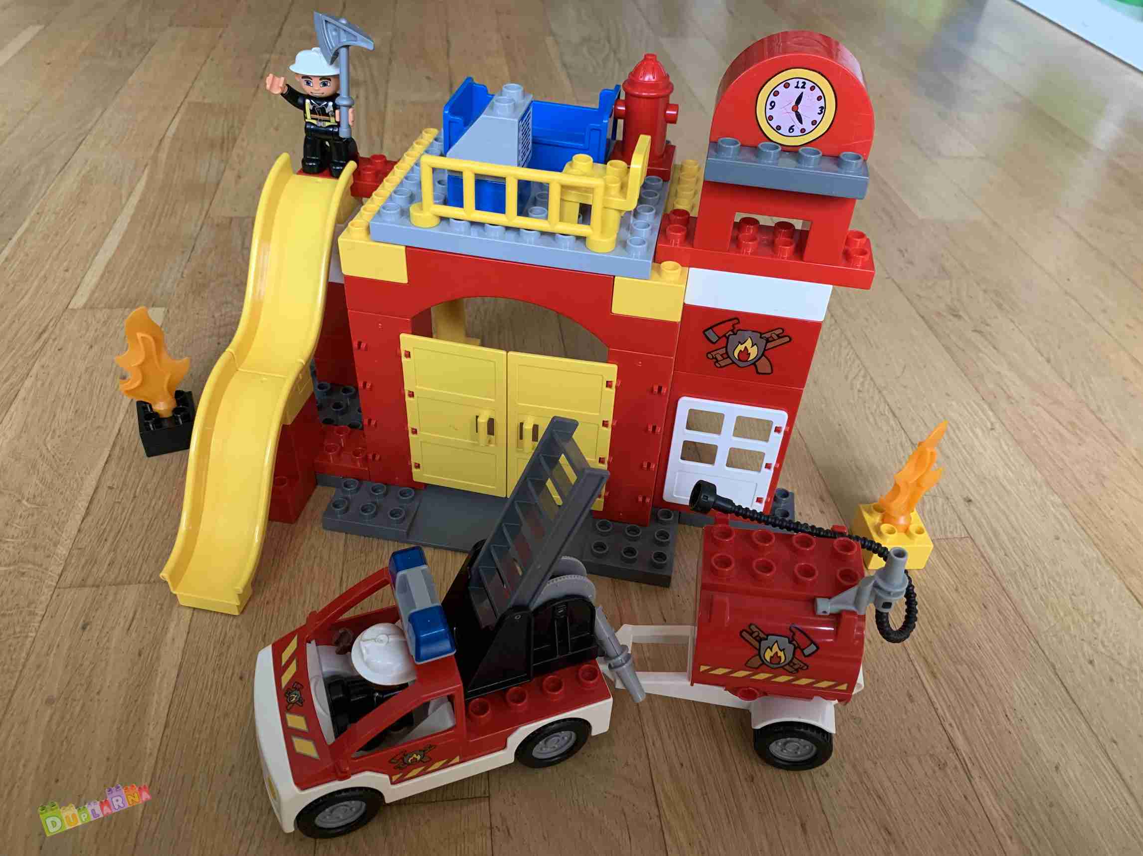 Lego Duplo 6168 - Hasičská stanice / Hasiči