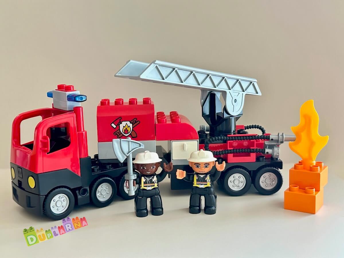Lego Duplo 4977 - Hasiči - Hasičské auto