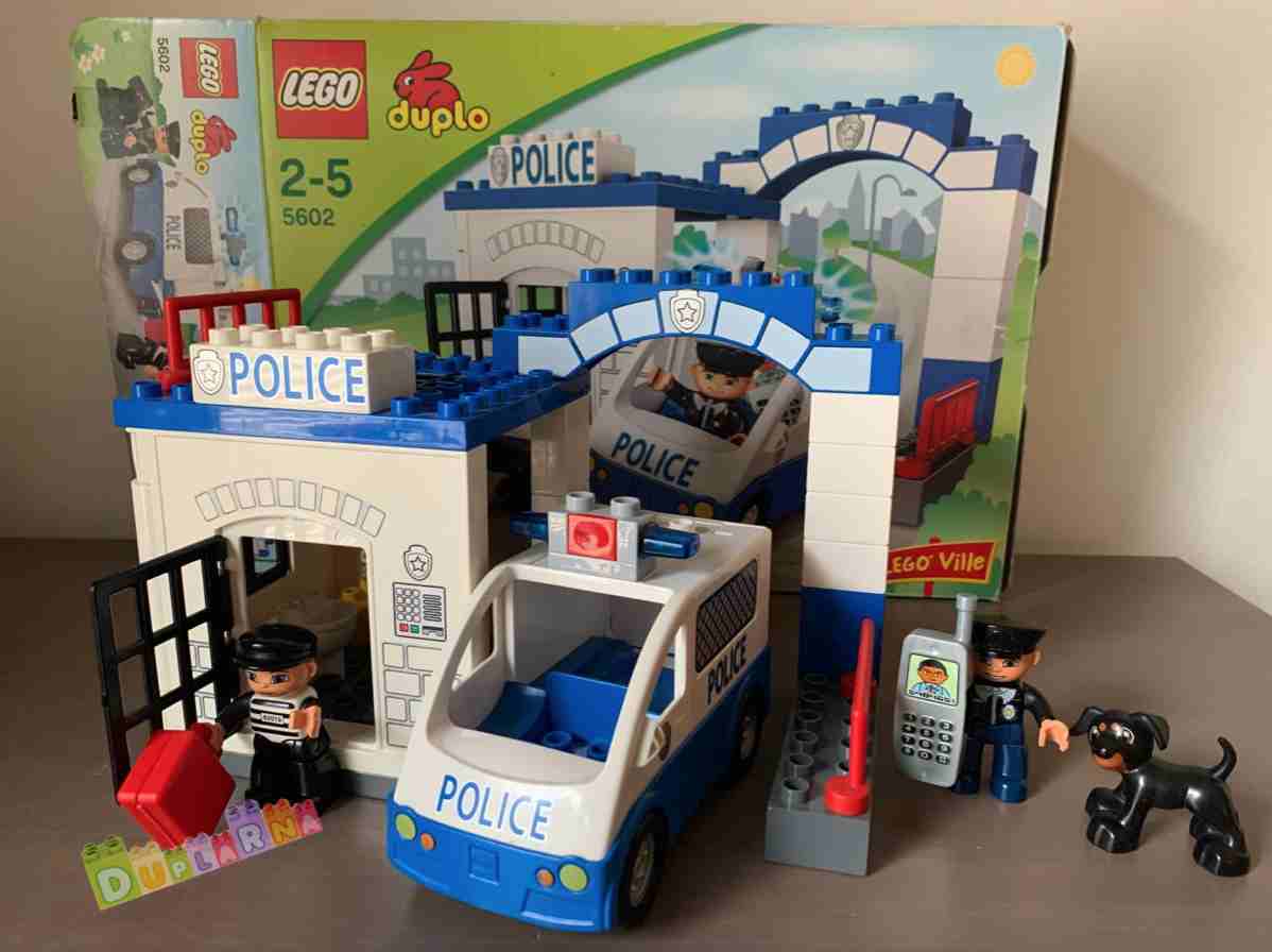 Lego Duplo 5602 - Policejní stanice / policie