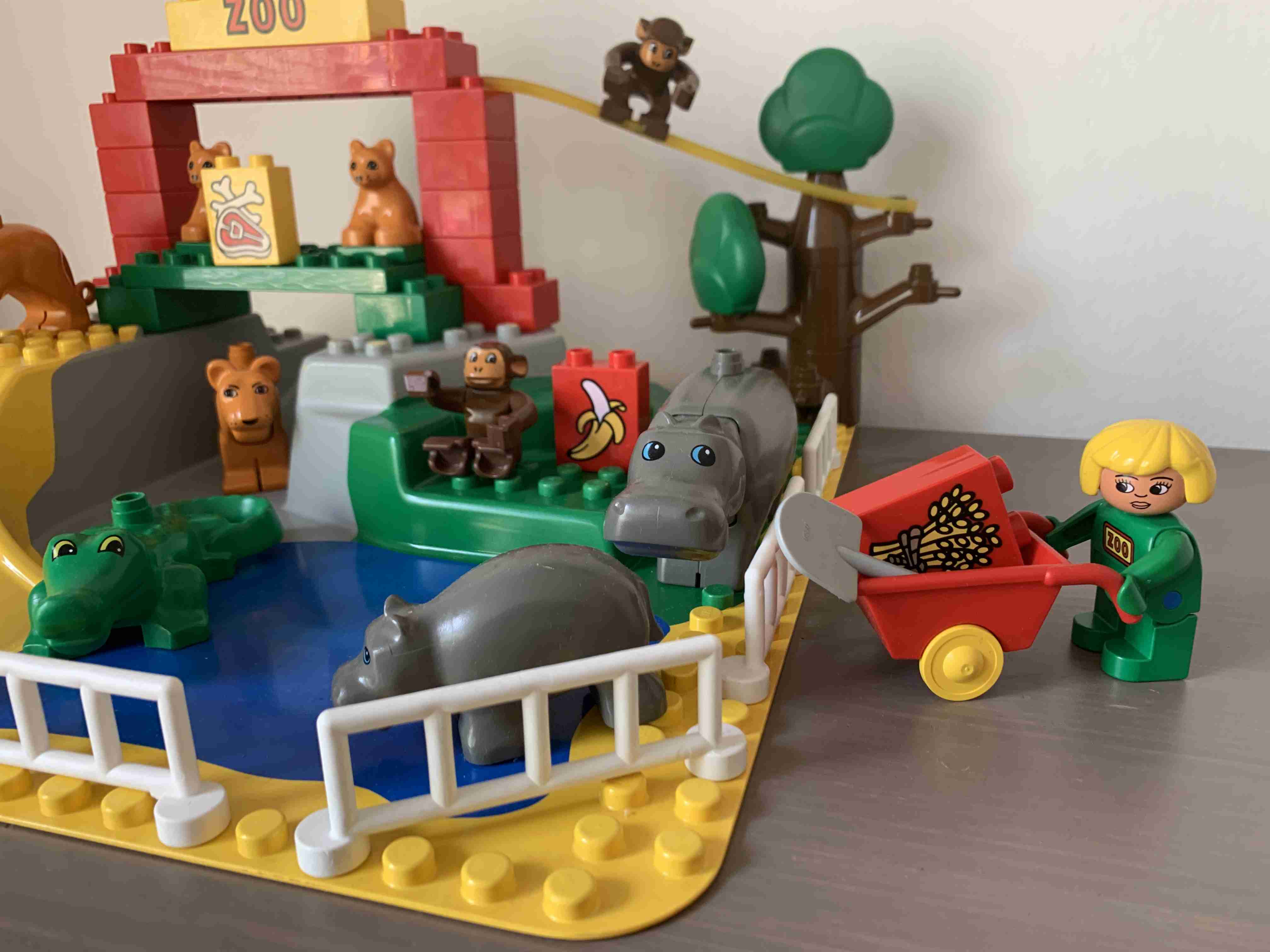 Lego Duplo 2668 - Zoo a 3D podložka - Zoo Animal Antics Children's Zoo