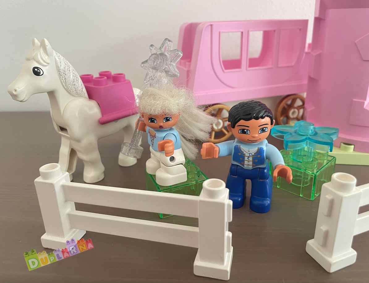 Lego Duplo 4821 - Princezna s kočárem