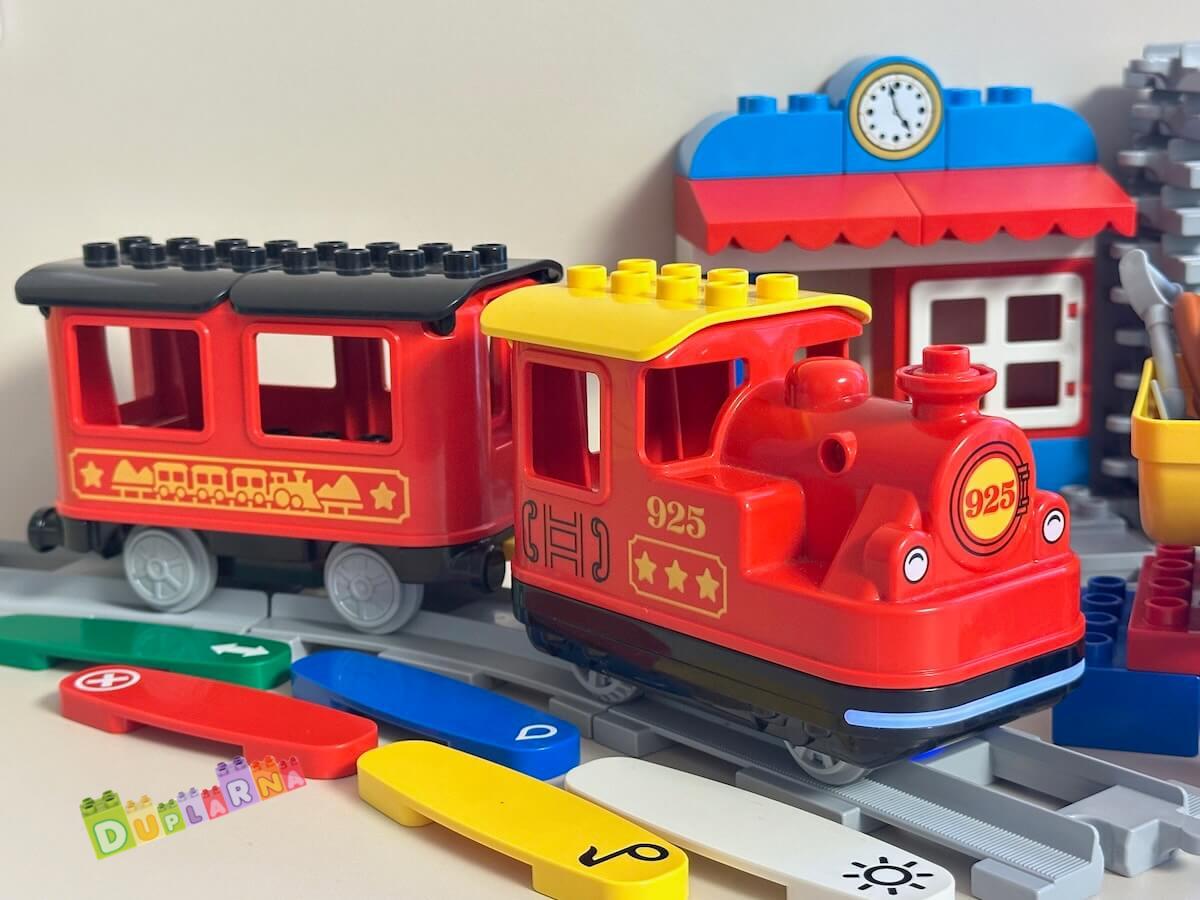 Lego Duplo 10874 - Parní vláček