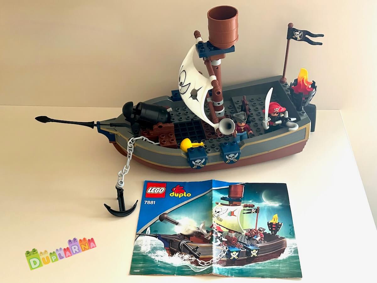 Lego Duplo 7881 - Pirátská loď se svítící plachtou