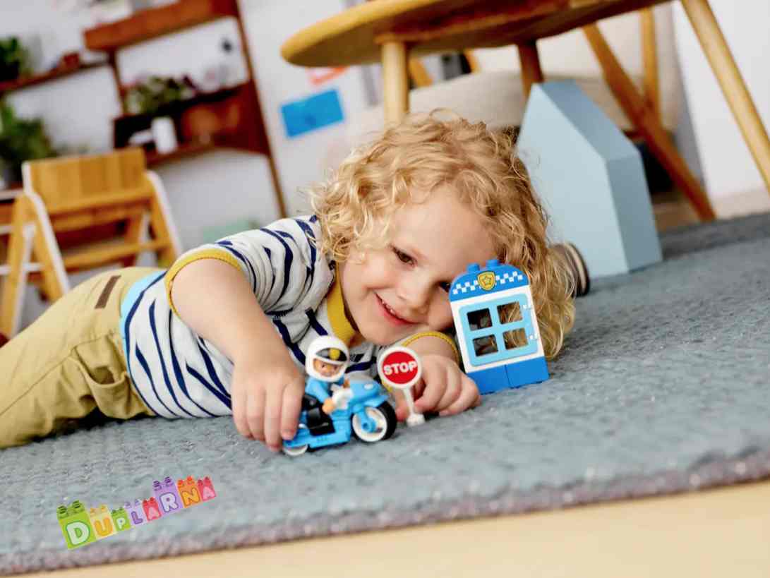 Lego Duplo 10900 - Policejní motorka