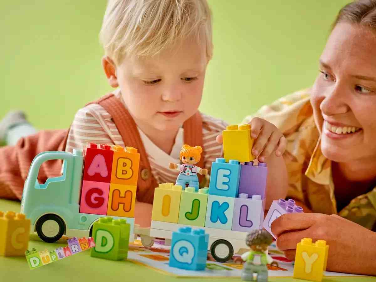 Lego Duplo 10421 - Náklaďák s abecedou