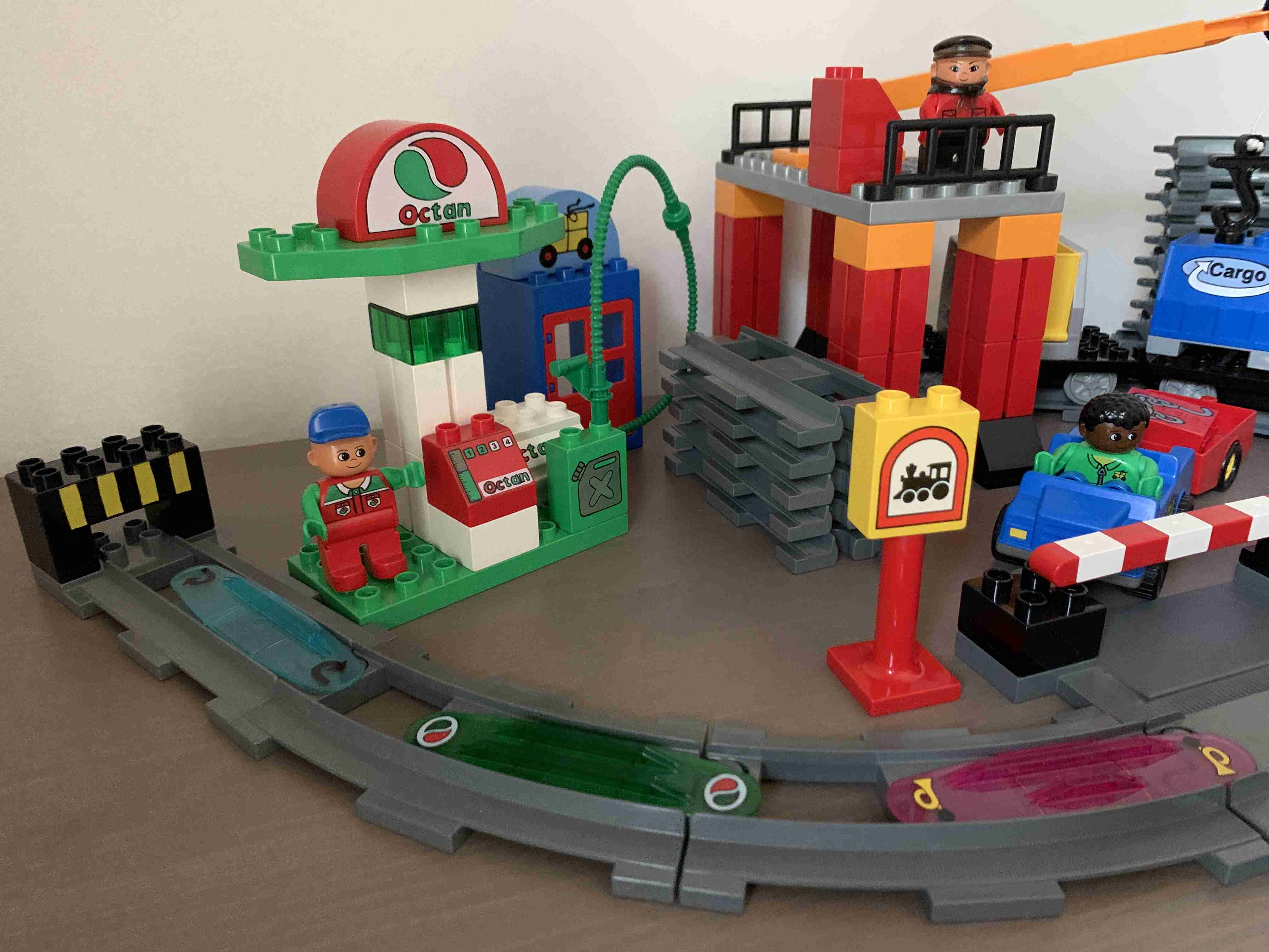 Lego Duplo Explore 3325 - Intelli VLAK
