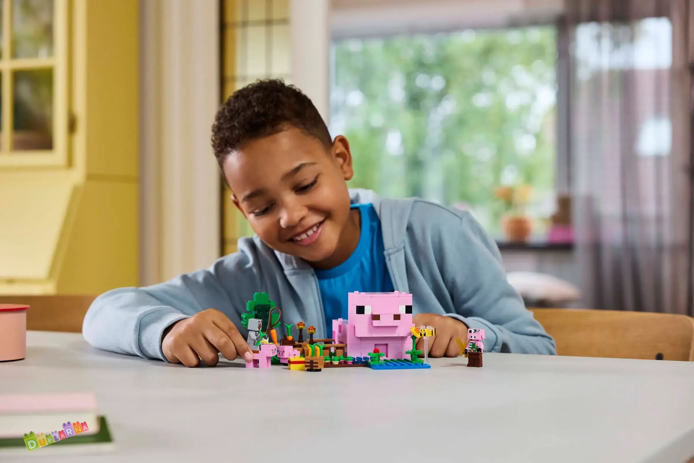 Lego Minecraft 21268 - Domeček Prasátka
