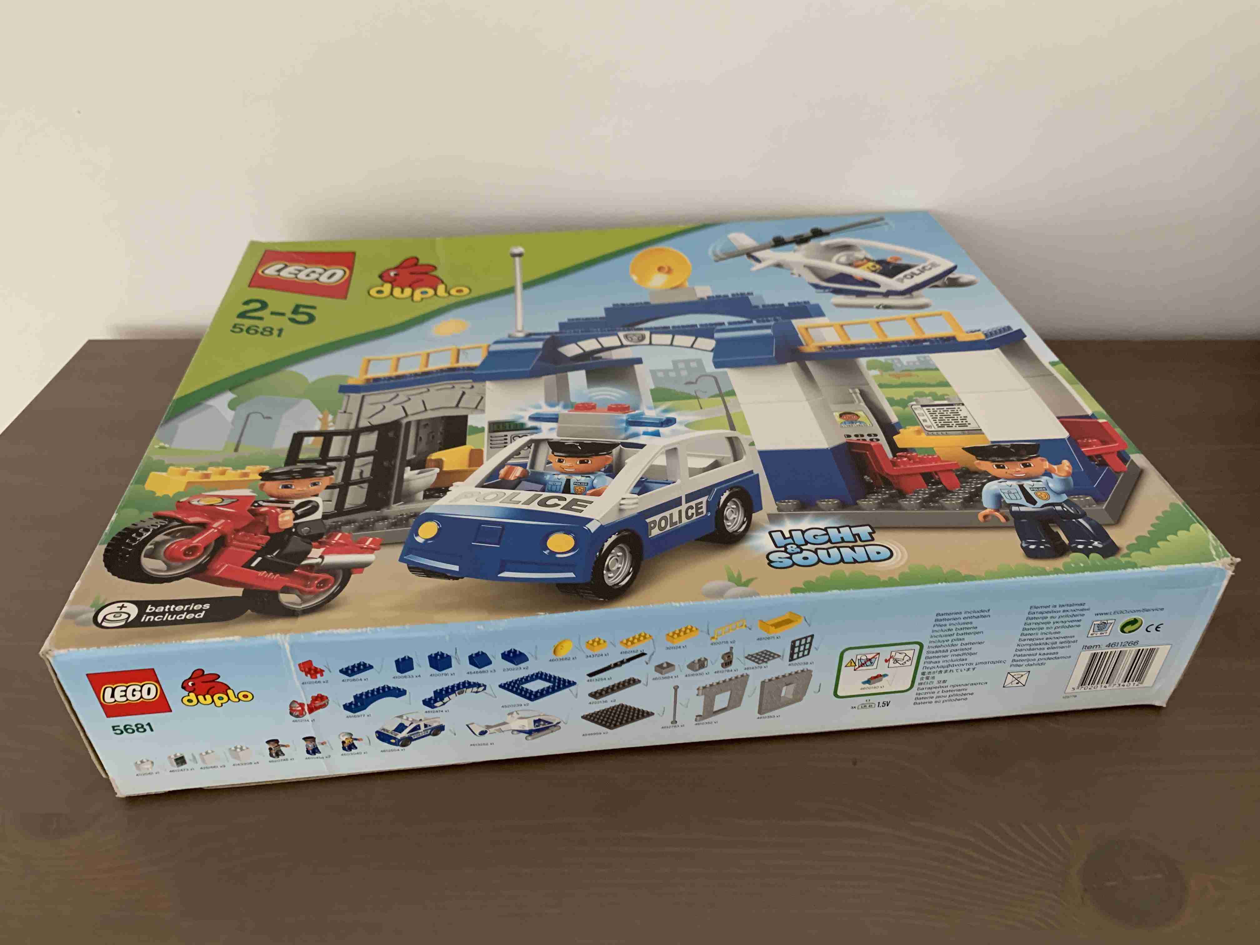 Lego Duplo 5681 - Policejní stanice / policie