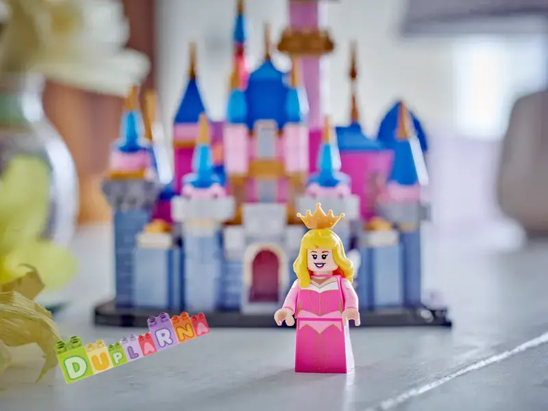Lego 40720 - Miniaturní zámek Disneyho Šípkové Růženky