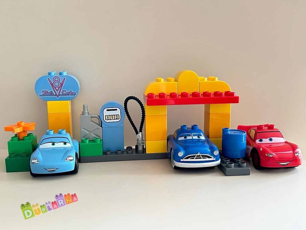 Lego Duplo Cars 5815 - Čerpací stanice Flo