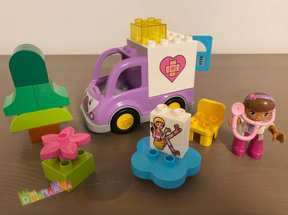 Lego Duplo 10605 - Doktorka Plyšáková Sanitka Rosie