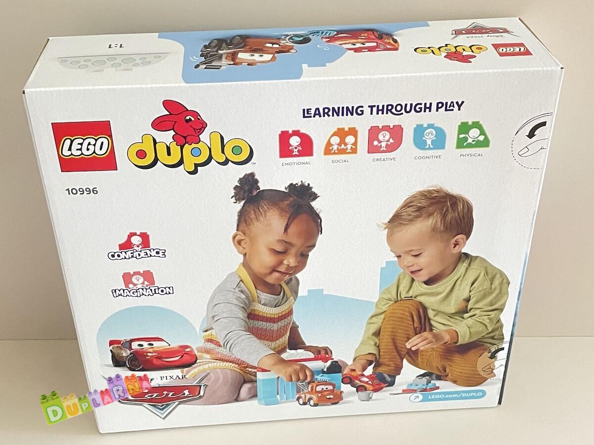 Lego Duplo 10996 - Cars - Na myčce s Bleskem McQueenem a Burákem