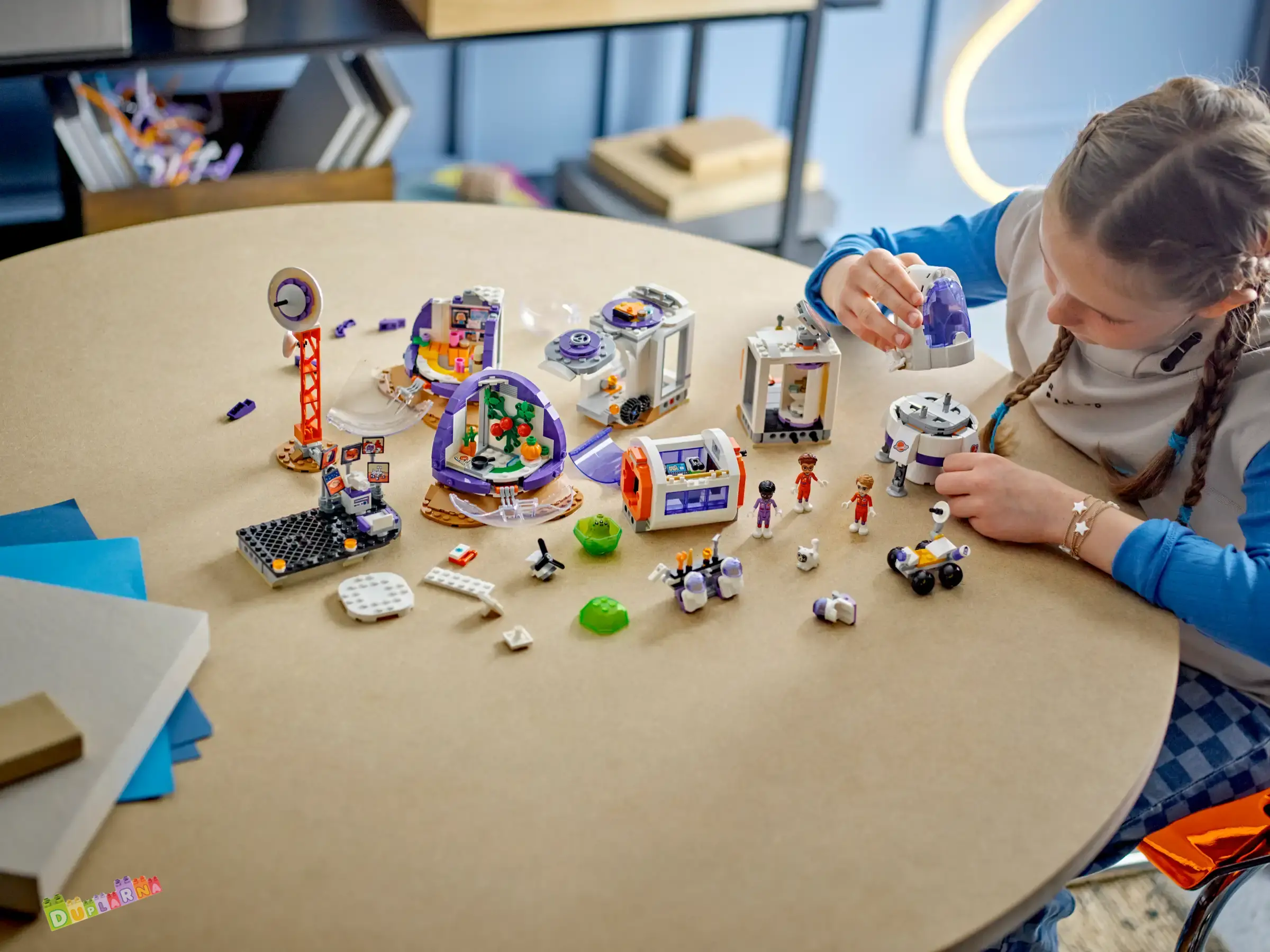 Lego Friends 42605 - Základna na Marsu a raketa