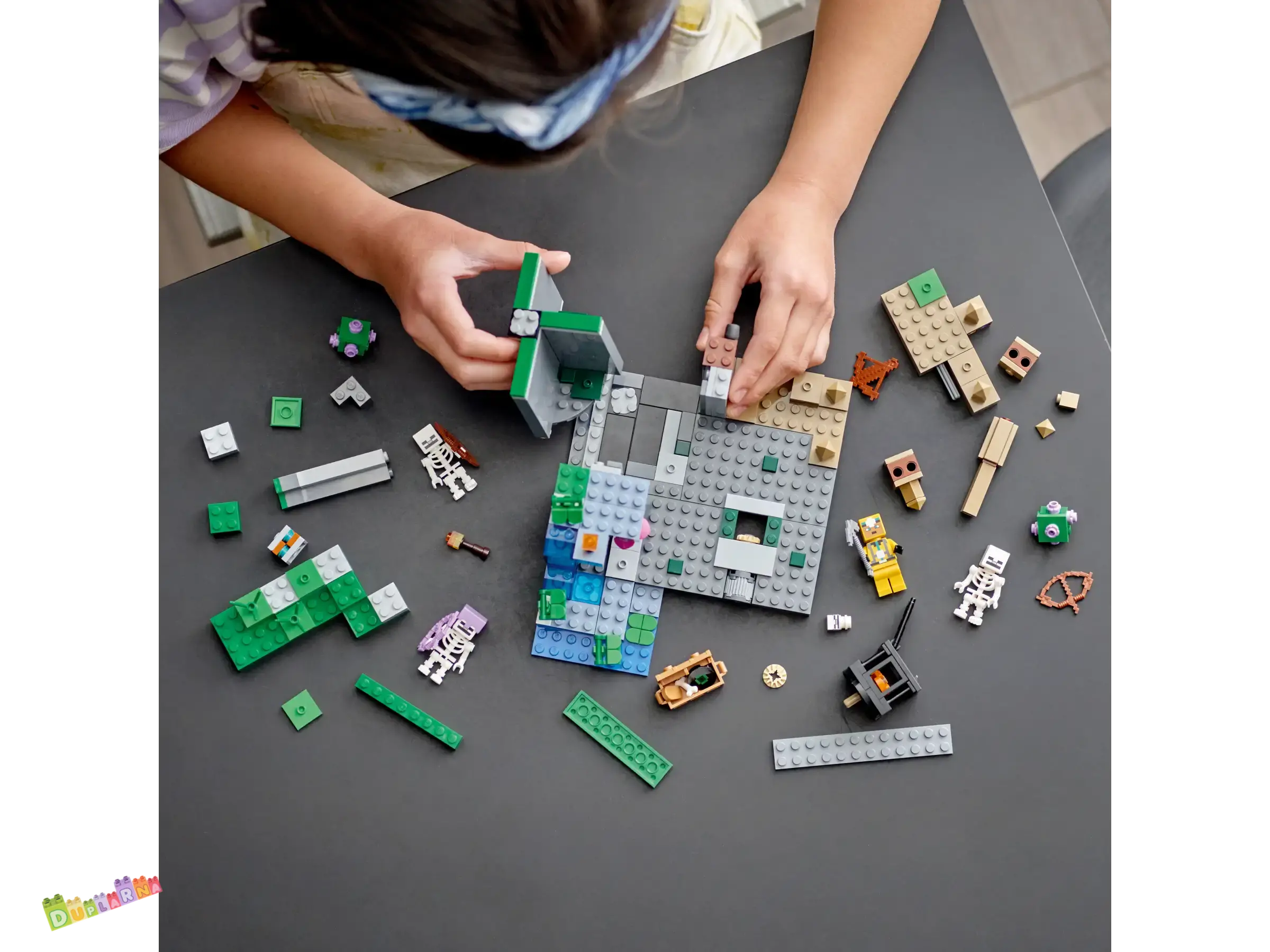 Lego Minecraft 21189 - Jeskyně kostlivců