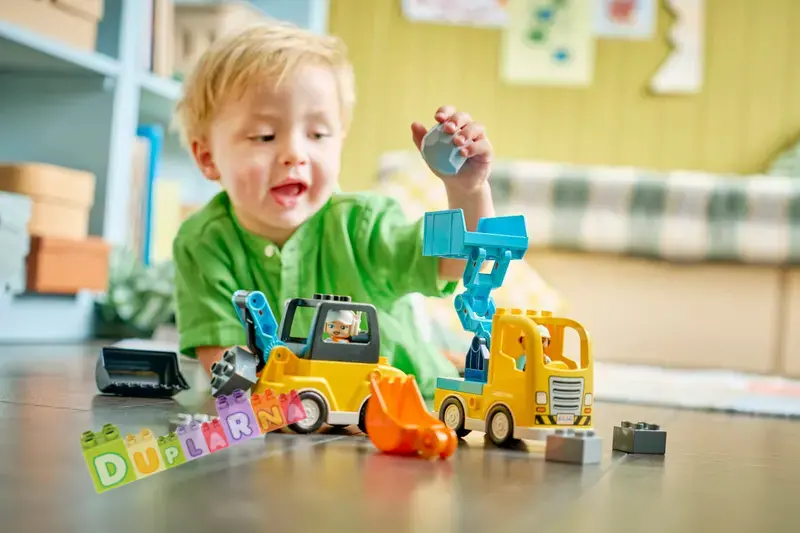 Lego Duplo 10475 - Vozidla na stavbě 3 v 1