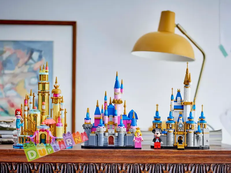 Lego 40720 - Miniaturní zámek Disneyho Šípkové Růženky