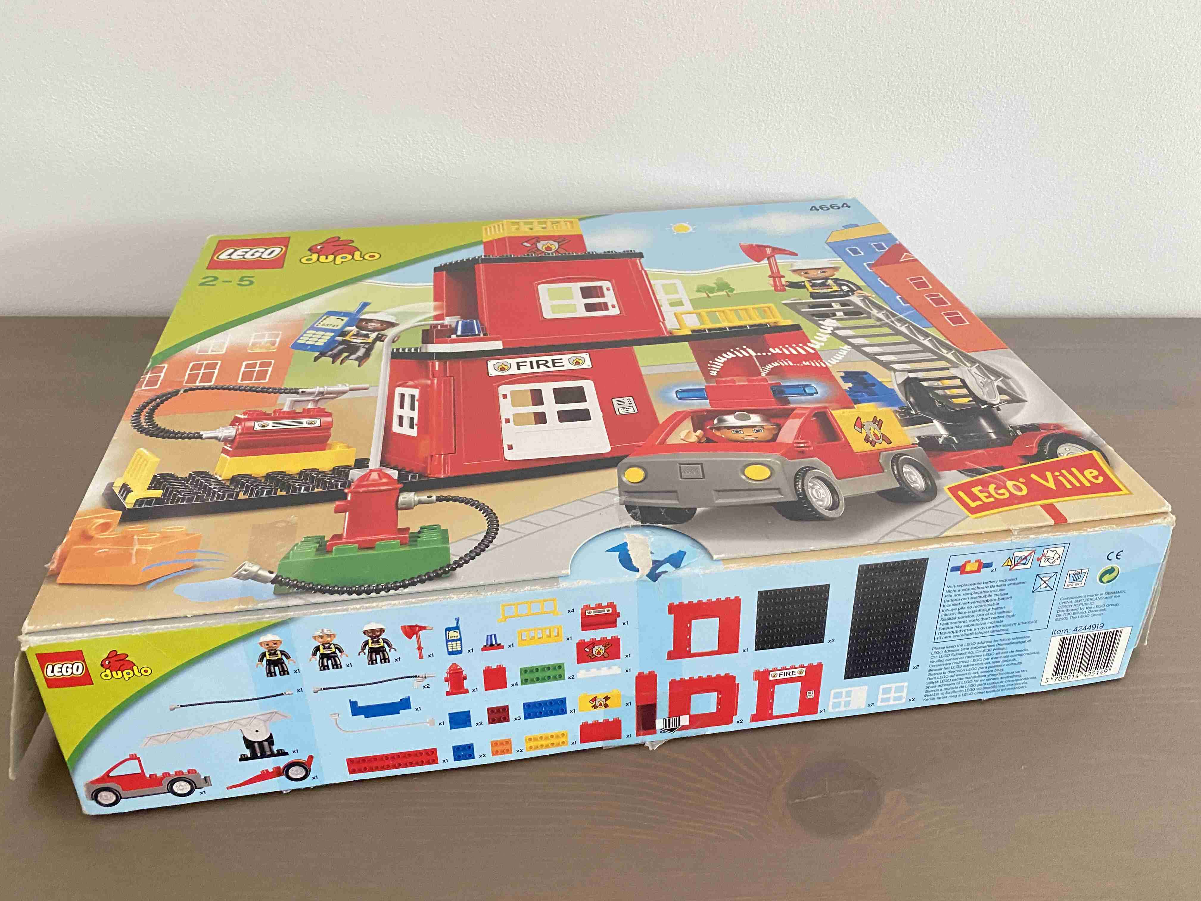 Lego Duplo 4664 - Hasičská stanice / Hasiči