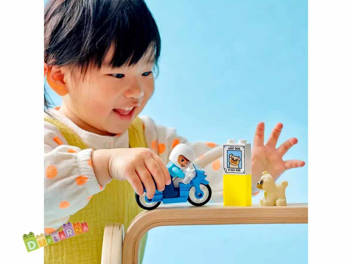 Lego Duplo 10967 - Policejní motorka 