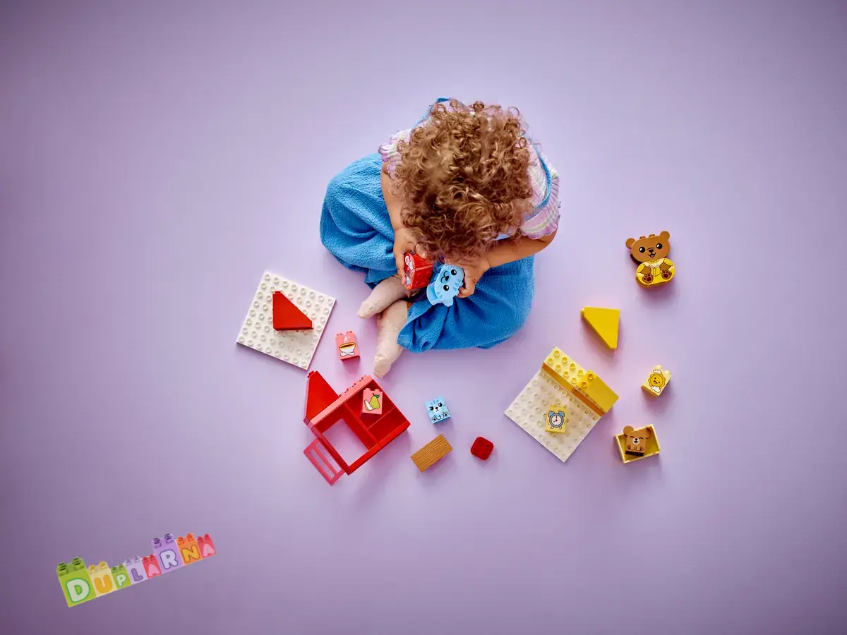 Lego Duplo 10414 - Každodenní aktivity: Jídlo a spánek