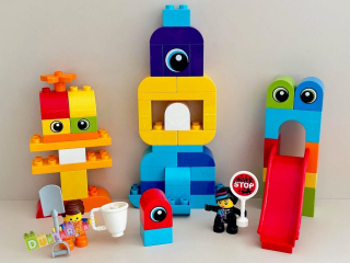 Lego Duplo 10895 / Lego příběh - Emmet, Lucy a návštěvníci z Duplo planety - kreativní set kostek